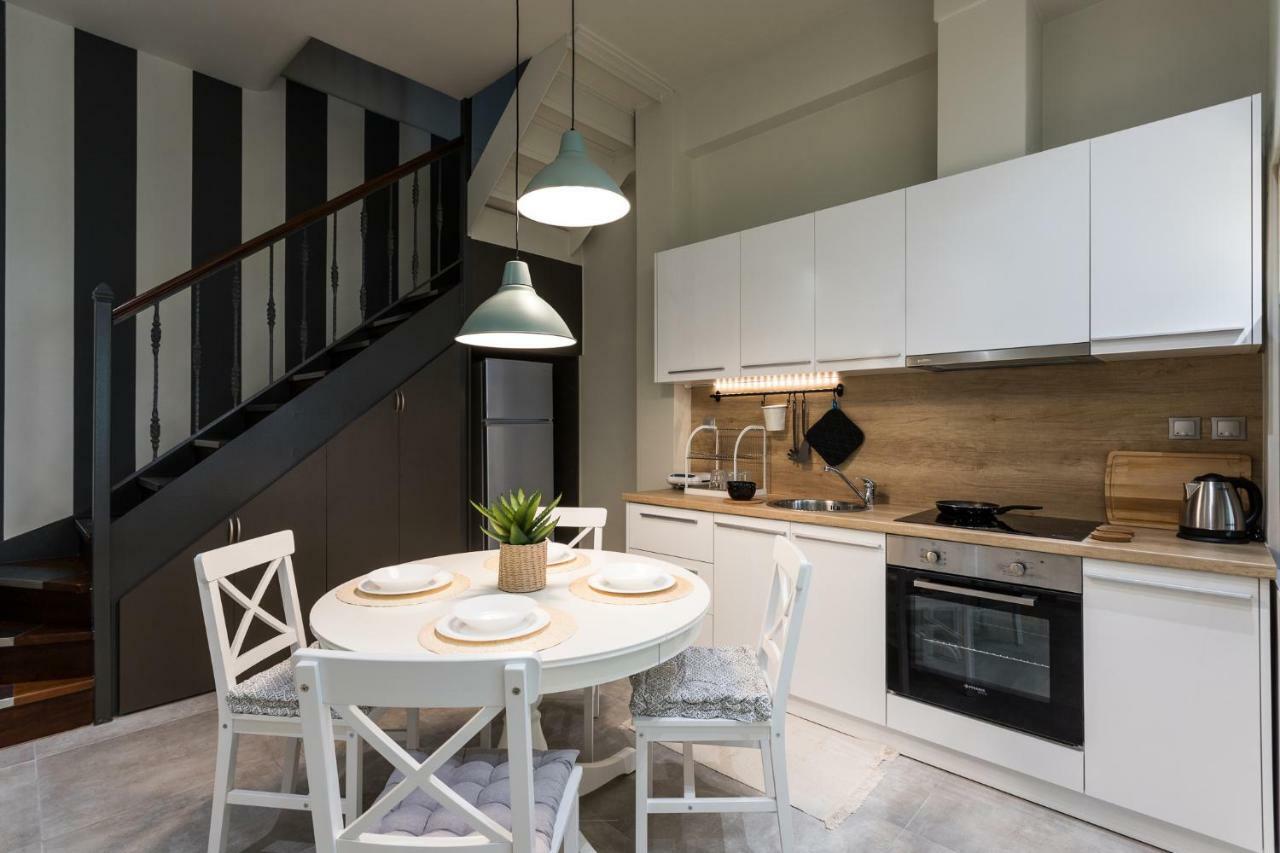 Modern City Center Maisonette 이오아니아 외부 사진