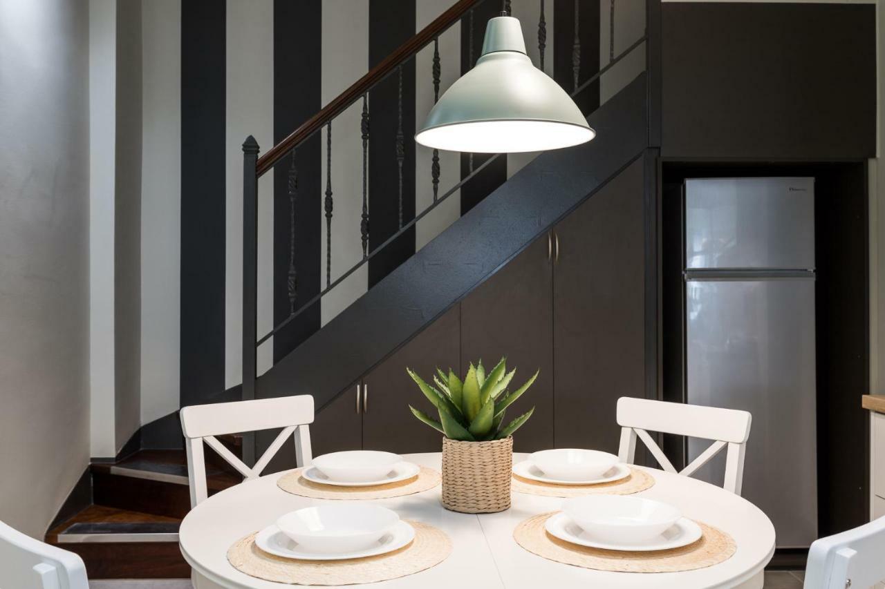 Modern City Center Maisonette 이오아니아 외부 사진